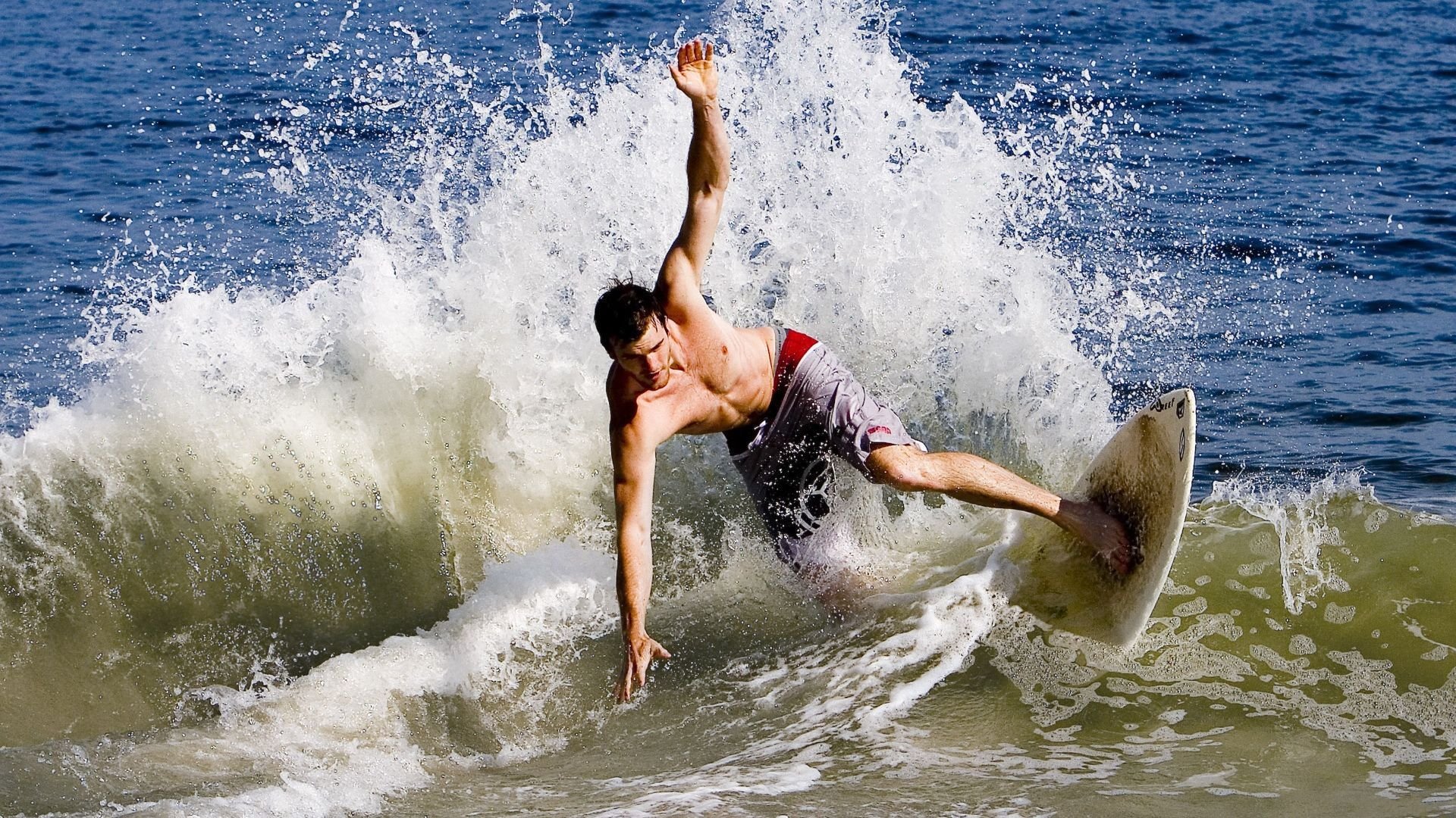 球迷热议：最令人激动的欧冠瞬间！，欧冠名场面